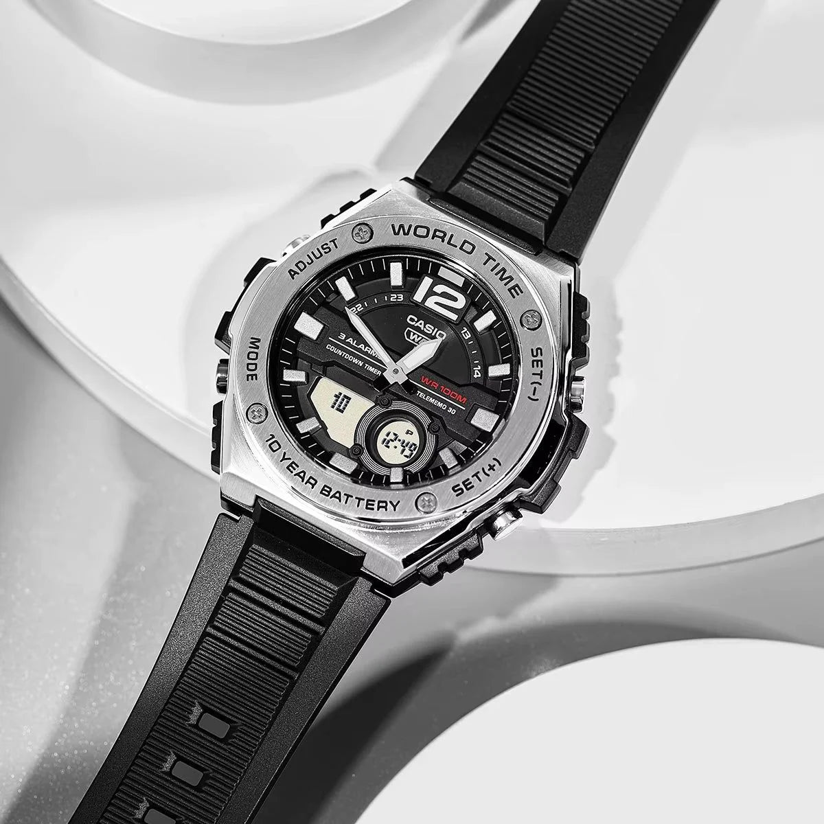 CASIO Men's Watch Sporty Analog-Digital MWQ-100-1AVDF