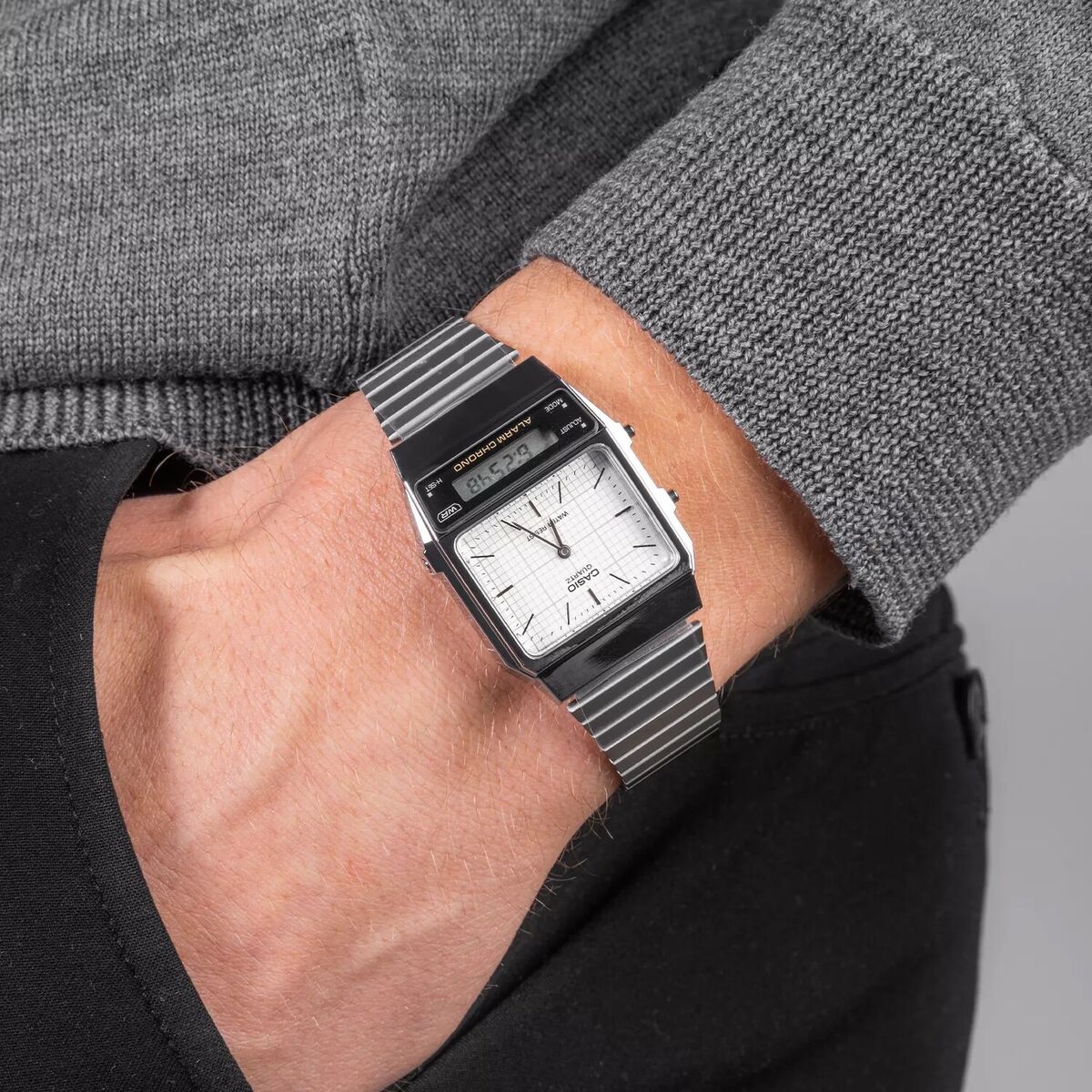 CASIO Youth Vintage Watch AQ-800E-7ADF