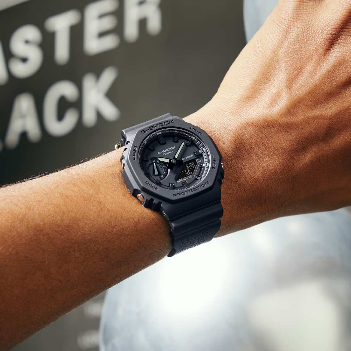 G-SHOCK 40th Anniversary REMASTER BLACK GA-2140RE-1ADR