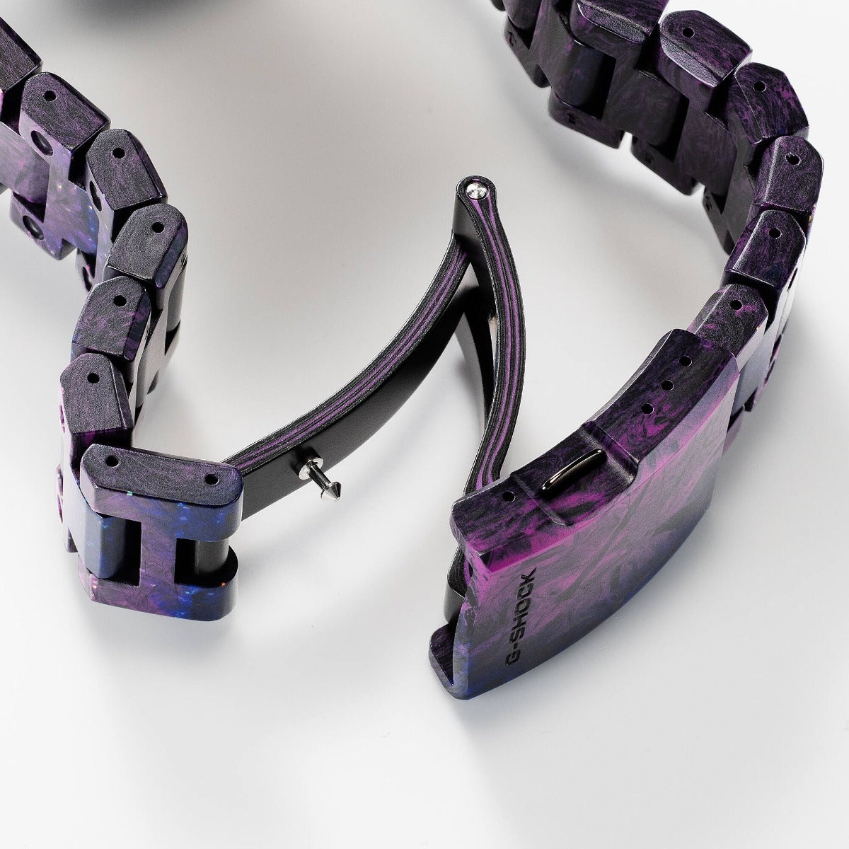 GSHOCK LIMITED EDITION 4OTH ANNIVERSARY CARBON SERIES WATCH GCW-B5000UN-6DR