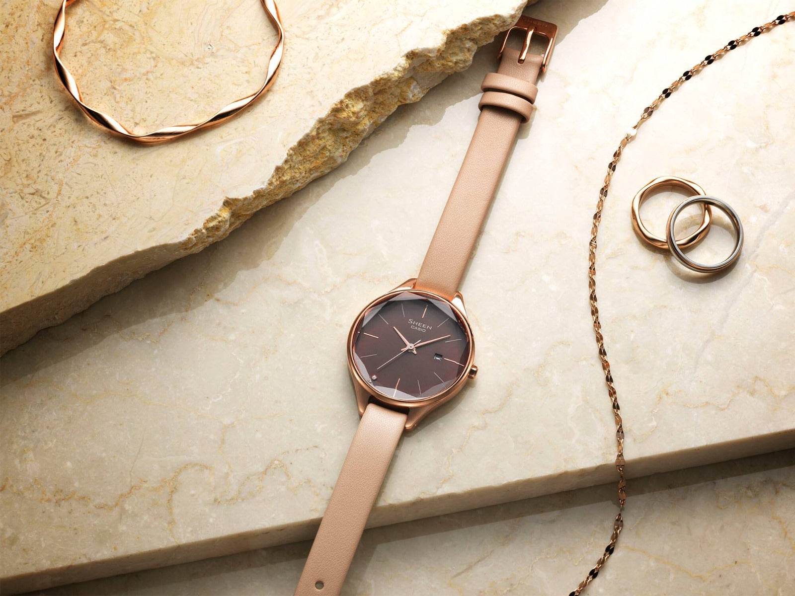 SHEEN Watch Analog SSHE-4062PGL-5AUDF