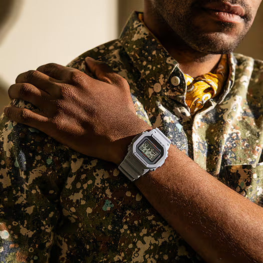 ساعة جي شوك رجالية كاجوال DW-5600MNT-8DR