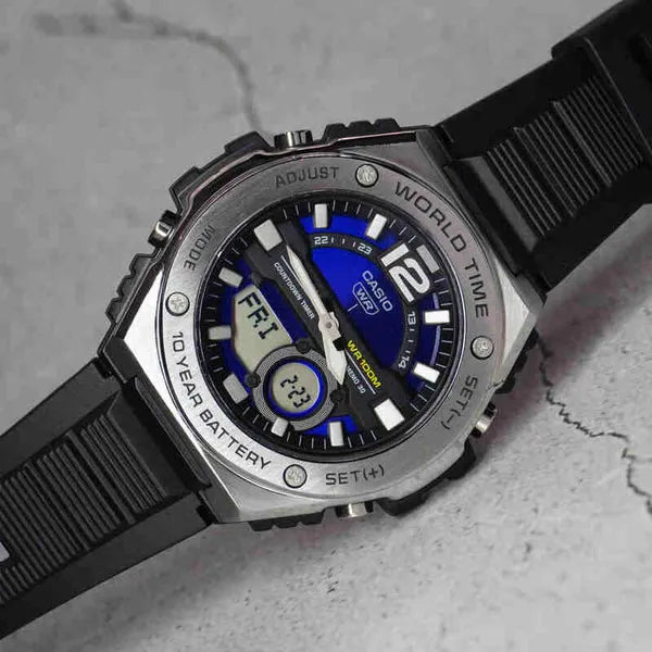 CASIO Men's Watch Sporty Analog-Digital MWQ-100-2AVDF