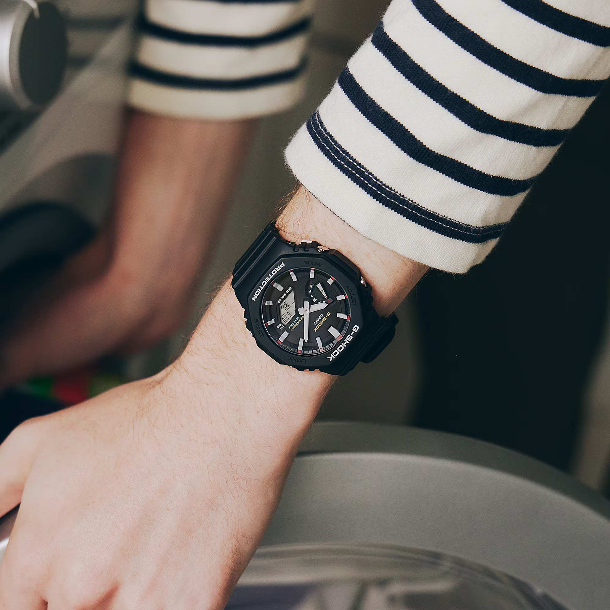 G-SHOCK Iconic Styles Color Line Men's Watch Analog-Digital - GA-2100RL-1ADR