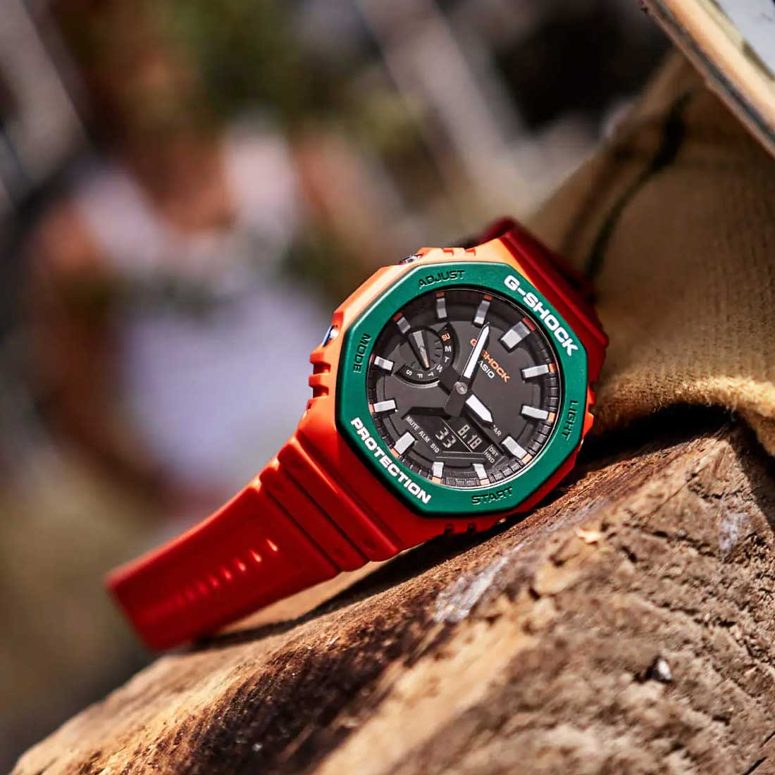 G-Shock watch, a special edition, a beautiful and eye-catching color GA-2110SC-4ADR