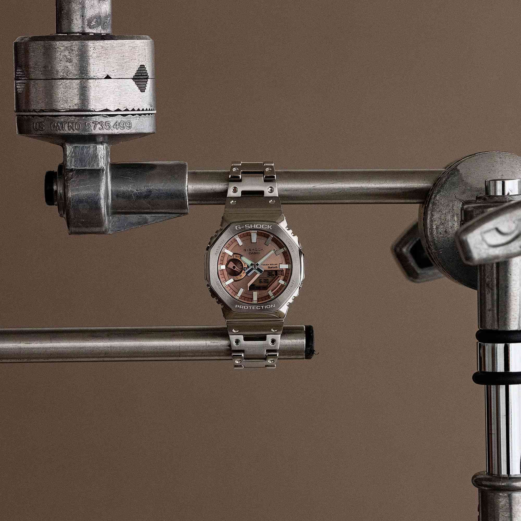 G-SHOCK Men's Full Metal Smartphone-Link Tough Solar Analog-Digital Watch - GM-B2100AD-5ADR